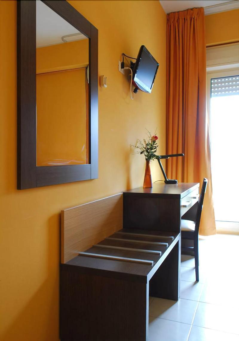 Hotel Michelangelo Teramo Zewnętrze zdjęcie