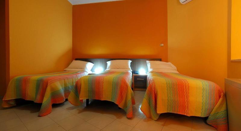 Hotel Michelangelo Teramo Zewnętrze zdjęcie